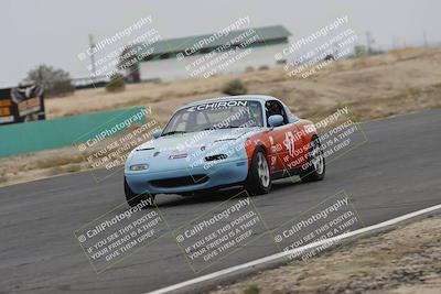 media/Jun-01-2025-CalClub SCCA (Sun) [[eae223c5dd]]/Group 5/Race (Front Straight)/
